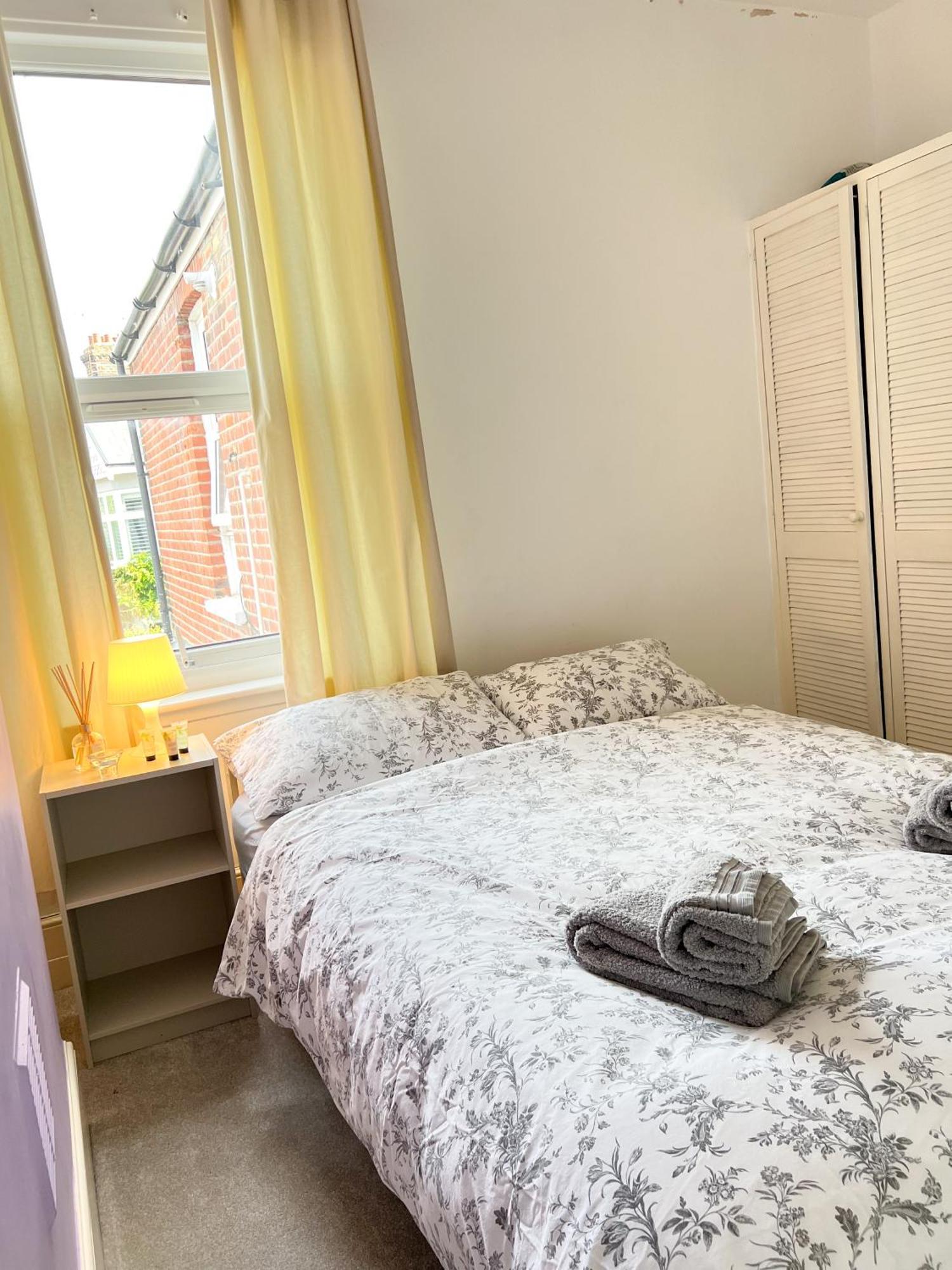 Welcome 2 Bedrooms Flat In Wimbledon Λονδίνο Εξωτερικό φωτογραφία